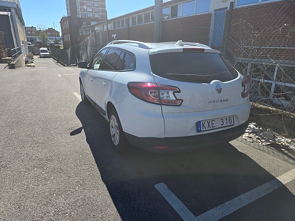 Renault Megane III 4 of 6