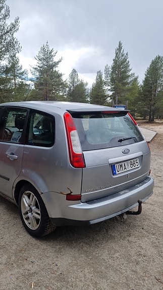 Ford Focus C-MAX 2 of 2