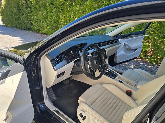 Volkswagen Passat 5 of 5