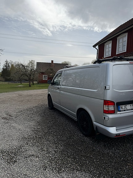 Volkswagen Transporter 3 of 7