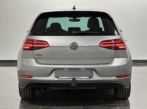 Volkswagen Golf VII 7 of 12