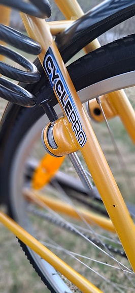 Product image 8 of 9