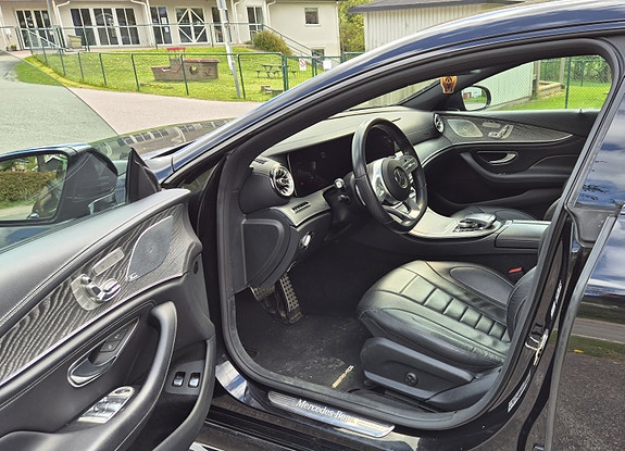 Mercedes-Benz CLS450 8 of 9