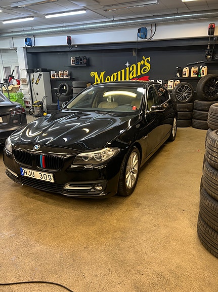 BMW 520d 4 of 5