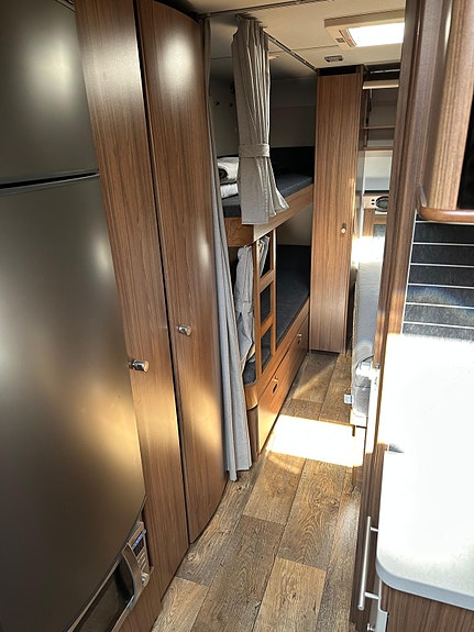 Polar 620 BK Selected 10 of 16