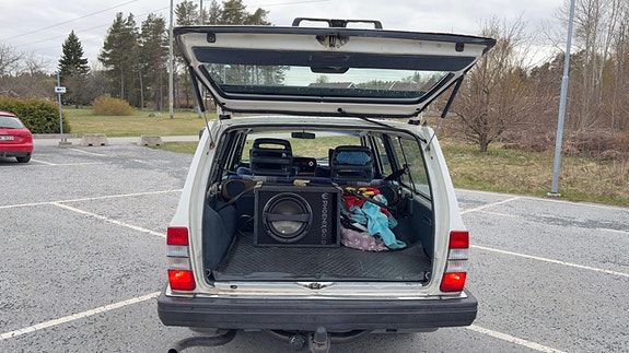 Volvo 240 10 of 30