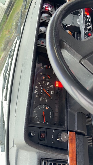 Volvo 240 30 of 30
