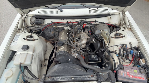 Volvo 240 12 of 30
