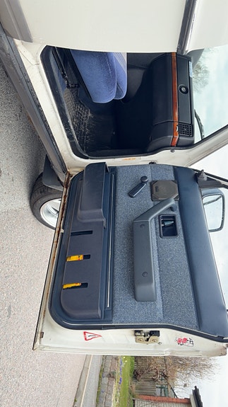 Volvo 240 18 of 30