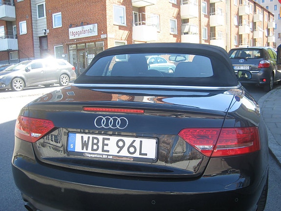 Audi A5 3 of 18