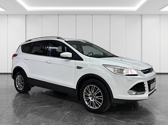 Ford Kuga 2 of 5