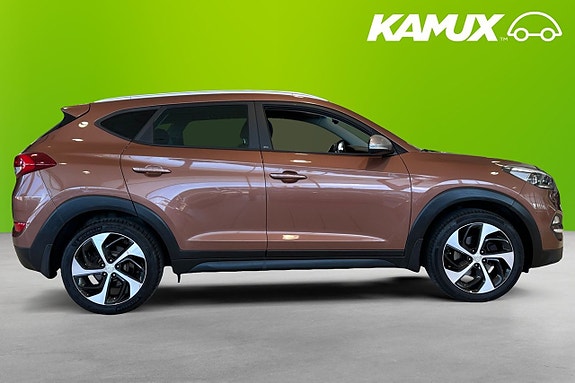 Hyundai Tucson 2 of 5