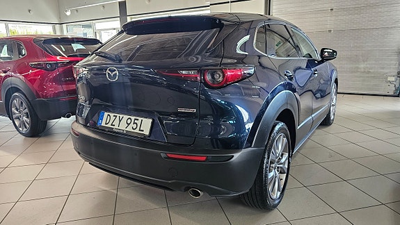 Mazda CX-30 5 of 9