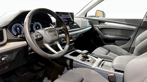 Audi Q5 7 of 22