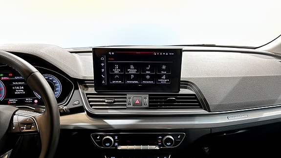 Audi Q5 9 of 22