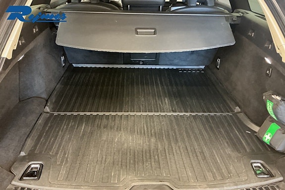 Volvo V90 Cross Country 14 of 18