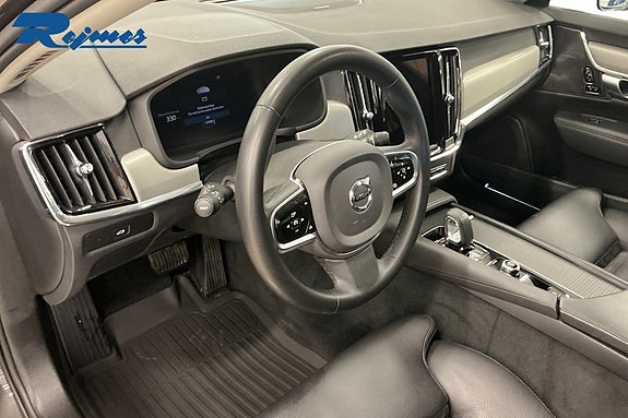 Volvo V90 Cross Country 6 of 18
