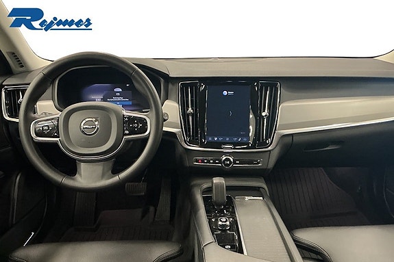 Volvo V90 Cross Country 9 of 18