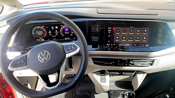 Volkswagen California 11 of 16