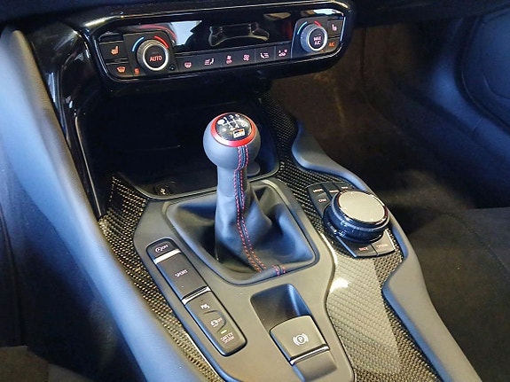 Toyota Supra 18 of 25