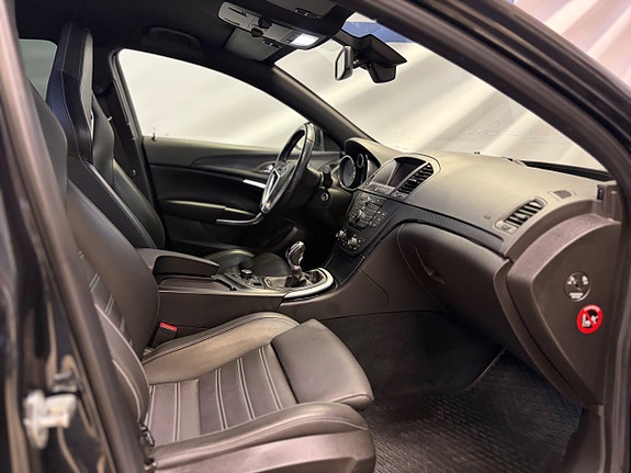 Opel Insignia 7 of 11