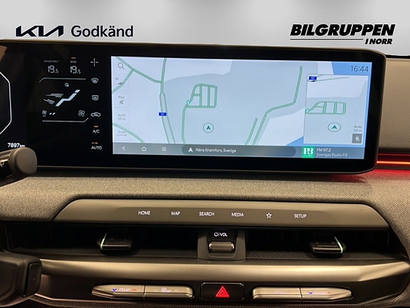 Kia EV4 11 of 25