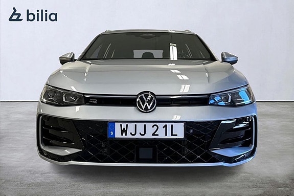 Volkswagen Passat 4 of 5
