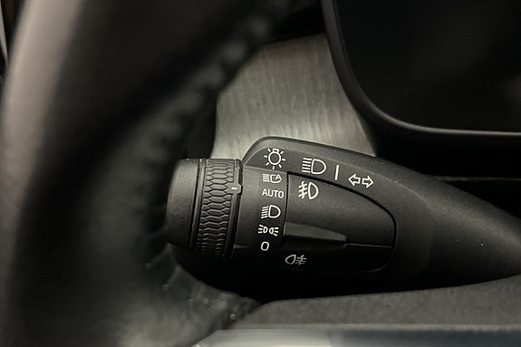 Volvo XC40 20 of 27