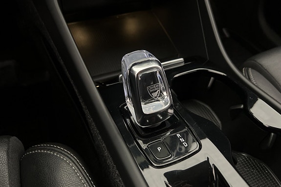 Volvo XC40 18 of 27