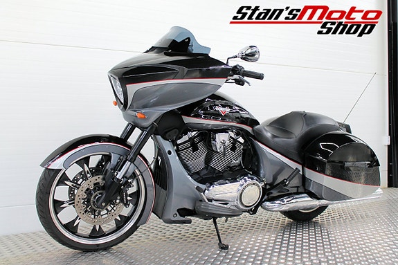 Victory Magnum ABS 4 of 18