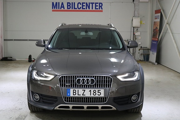 Audi A4 allroad 4 of 5