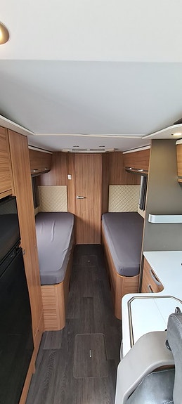 Adria Coral 670 SL Nordkapp Edt 8 of 14