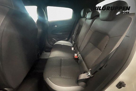 Nissan Juke 9 of 19