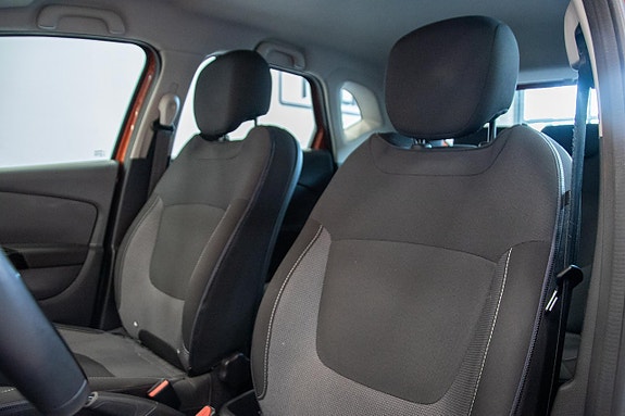 Renault Captur 11 of 22