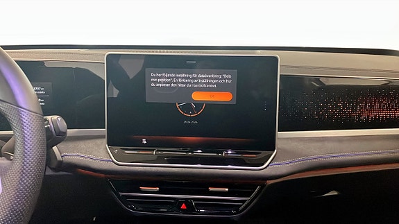 Volkswagen Passat 10 of 15