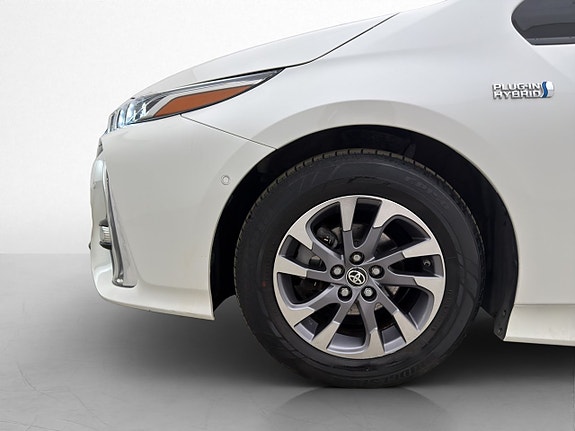 Toyota Prius 26 of 29