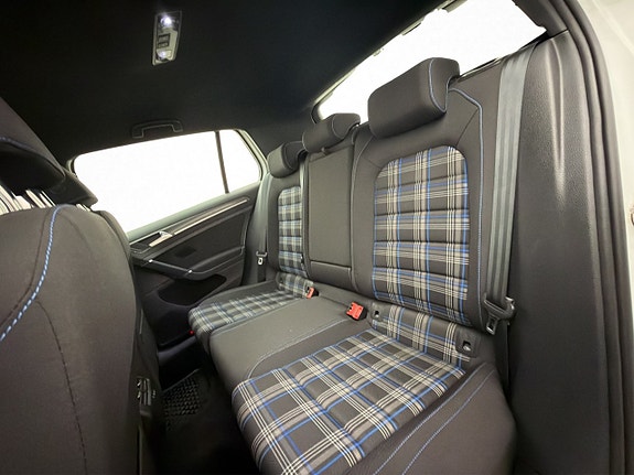 Volkswagen Golf I 24 of 30