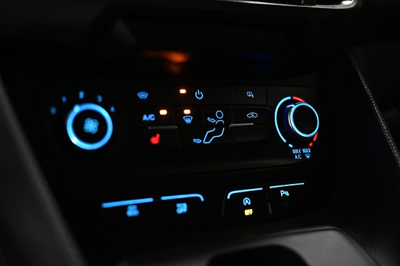 Ford Transit Connect 17 of 29