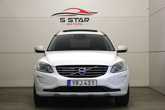 Volvo XC60 3 of 28