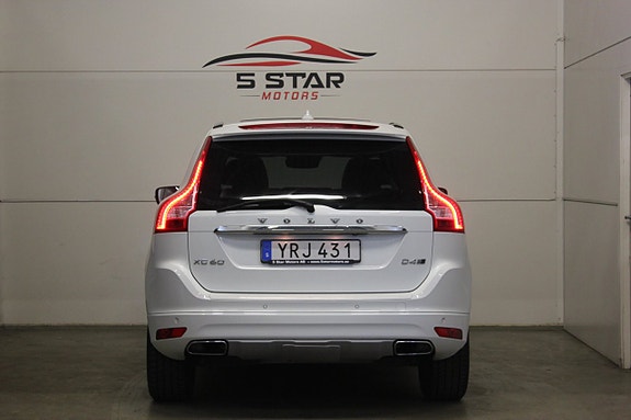 Volvo XC60 5 of 28