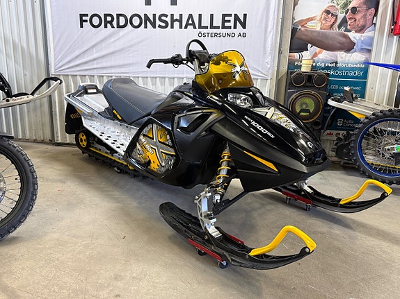 Ski-Doo Renegade MXZ 1000 Endast 206 mil SUPERSKICK 600:-/mån Frakt -07