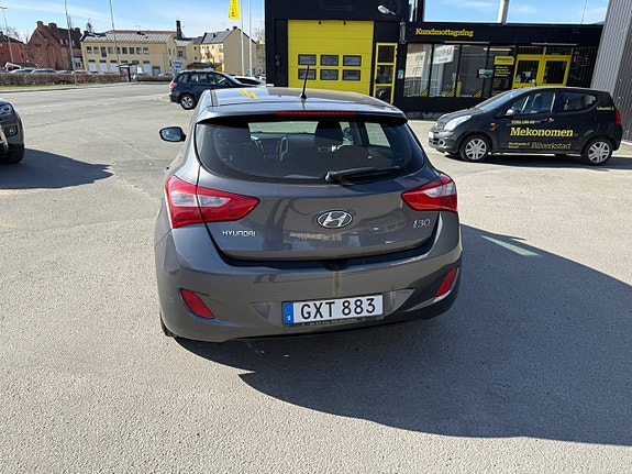 Hyundai i30 5 of 8