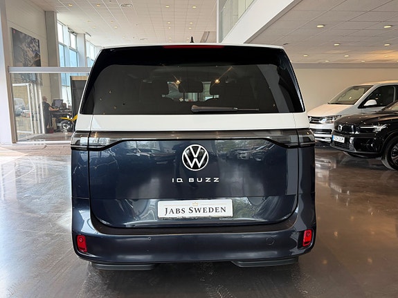 Volkswagen ID. Buzz 4 of 5