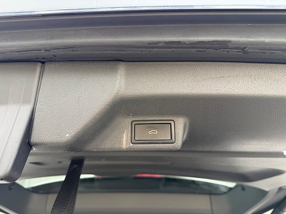 Volkswagen ID. Buzz 11 of 13