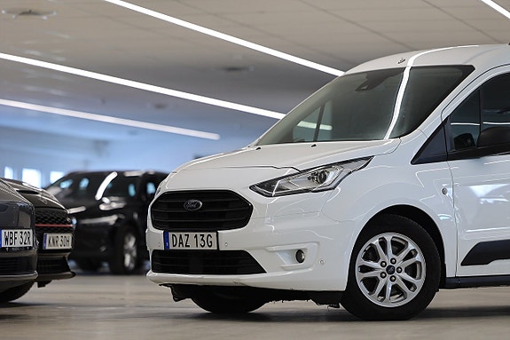 Ford Transit Connect 4 of 15