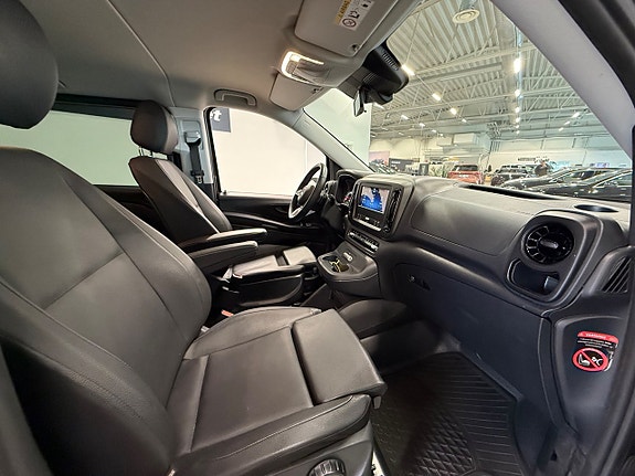Mercedes-Benz Vito 108 6 of 16