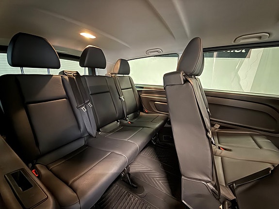 Mercedes-Benz Vito 108 9 of 16