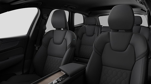 Volvo XC60 9 of 12
