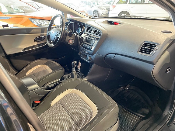 Kia Ceed 15 of 18