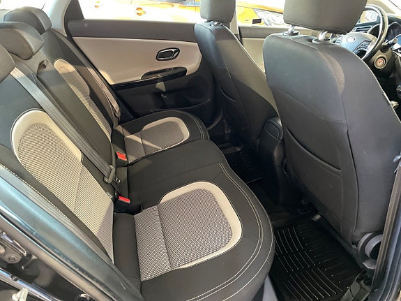 Kia Ceed 16 of 18